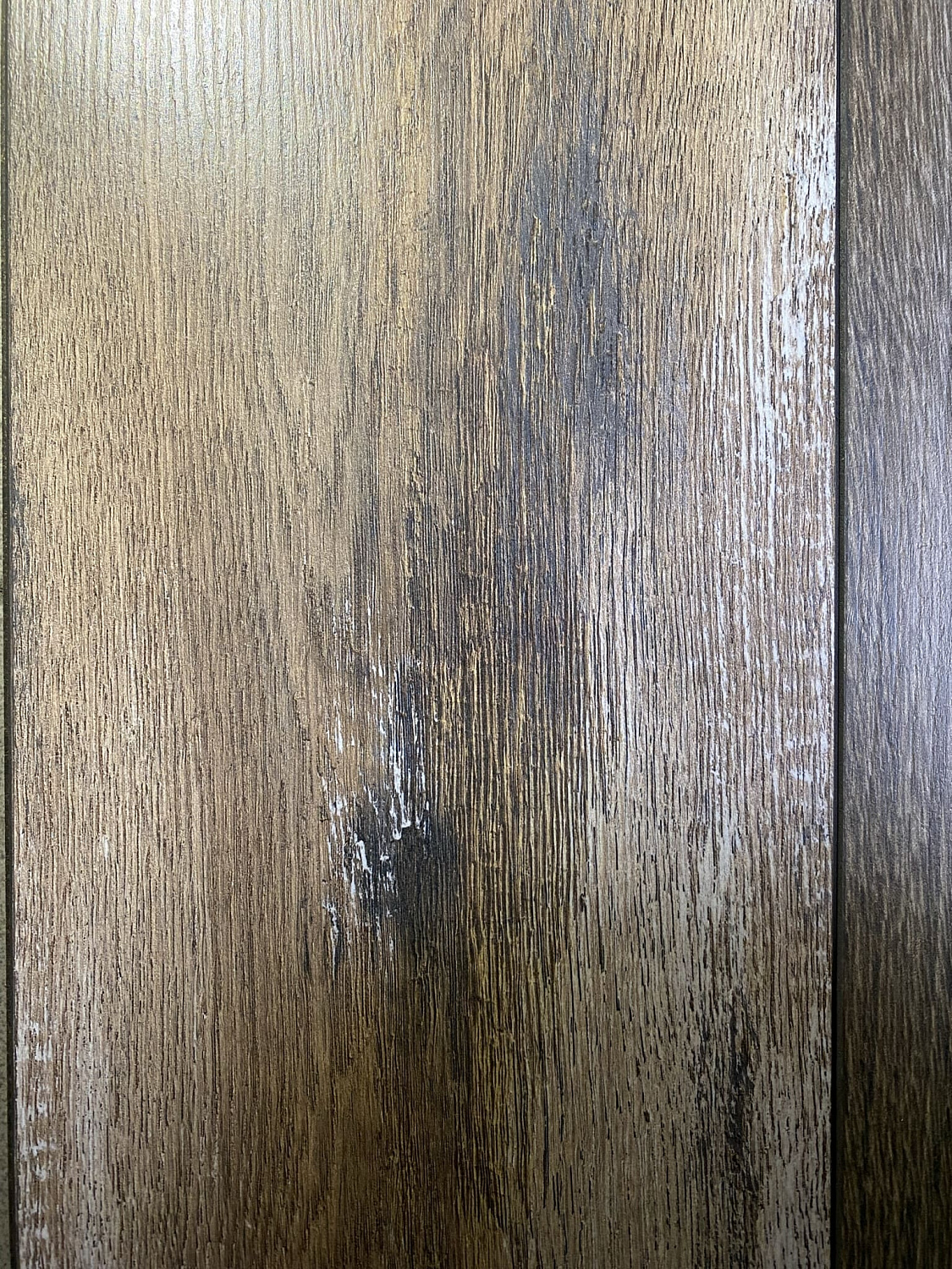 Влагостойкий ламинат