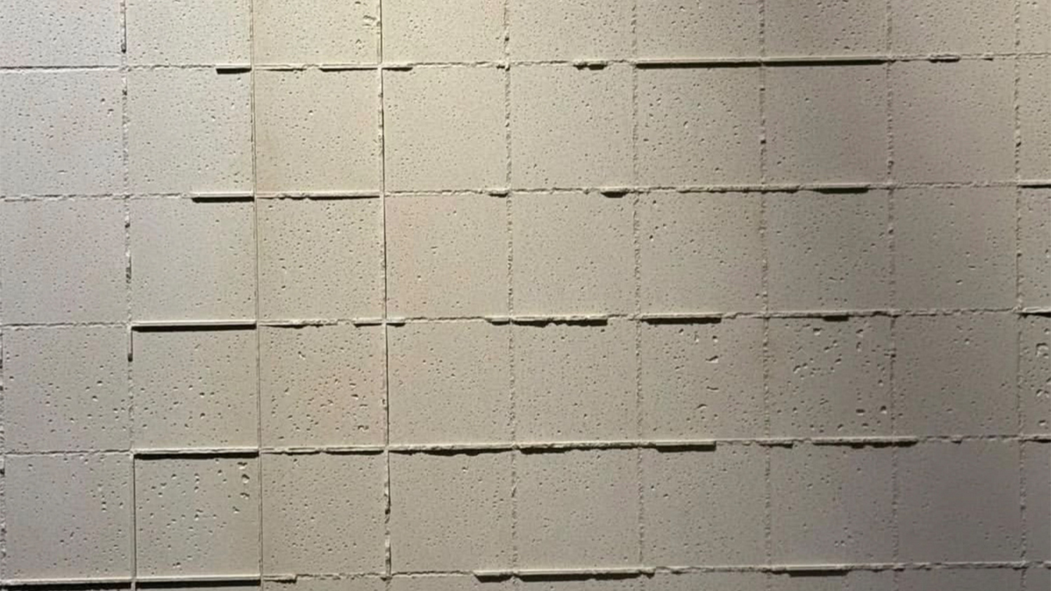 "Cersaie 2025: плитка с характером" — обзор мировой выставки в Италии