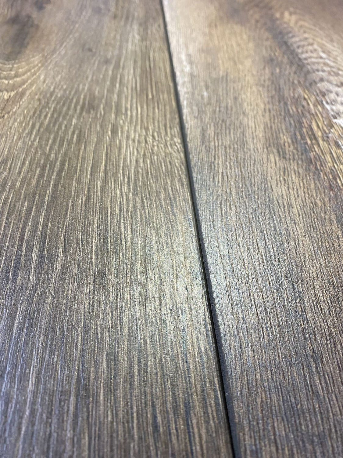 Влагостойкий ламинат