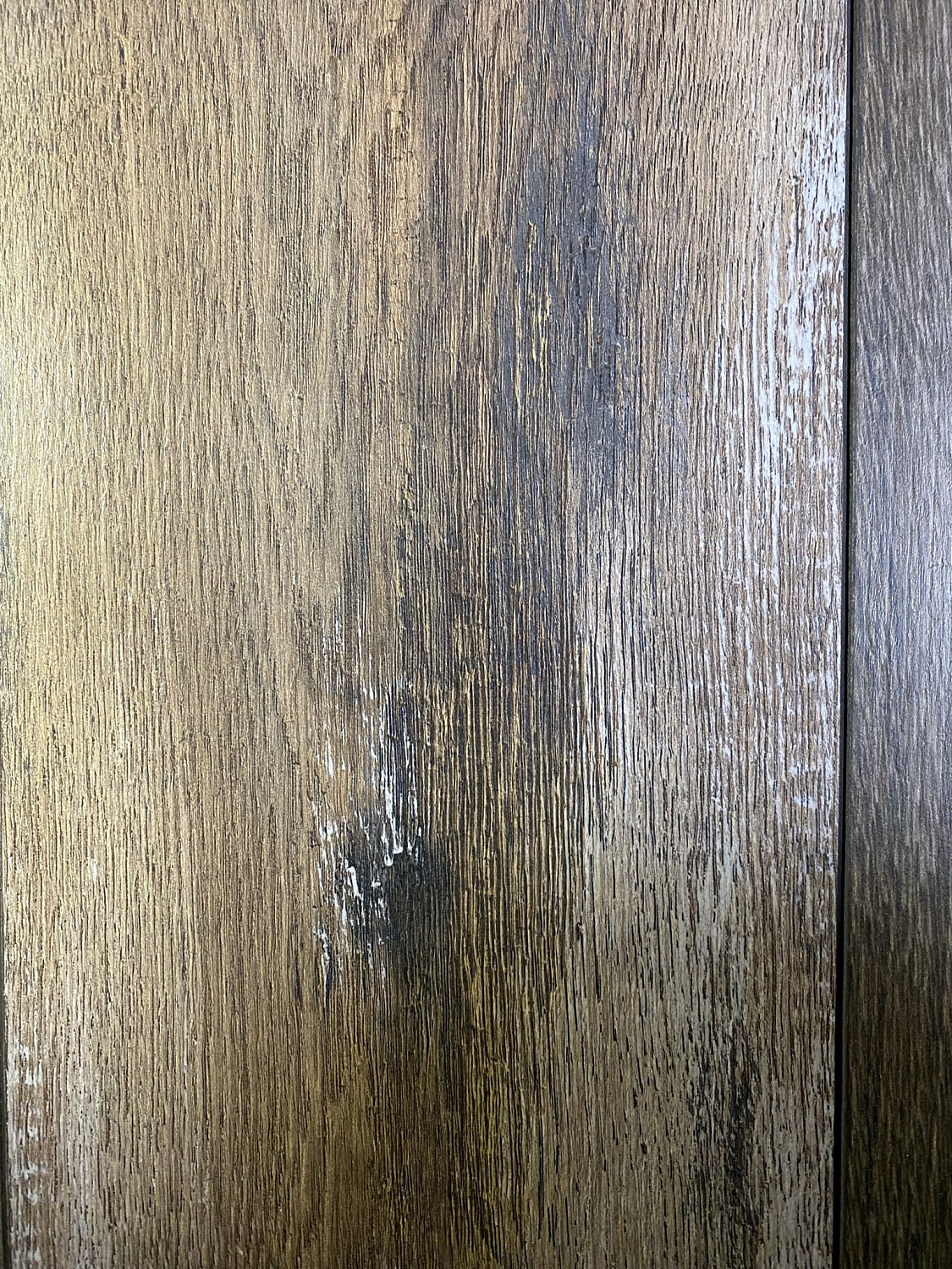 Влагостойкий ламинат